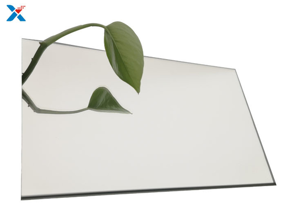 Pannello di parete decorativo acrilico dello strato 8x4 dello specchio d'argento variopinto